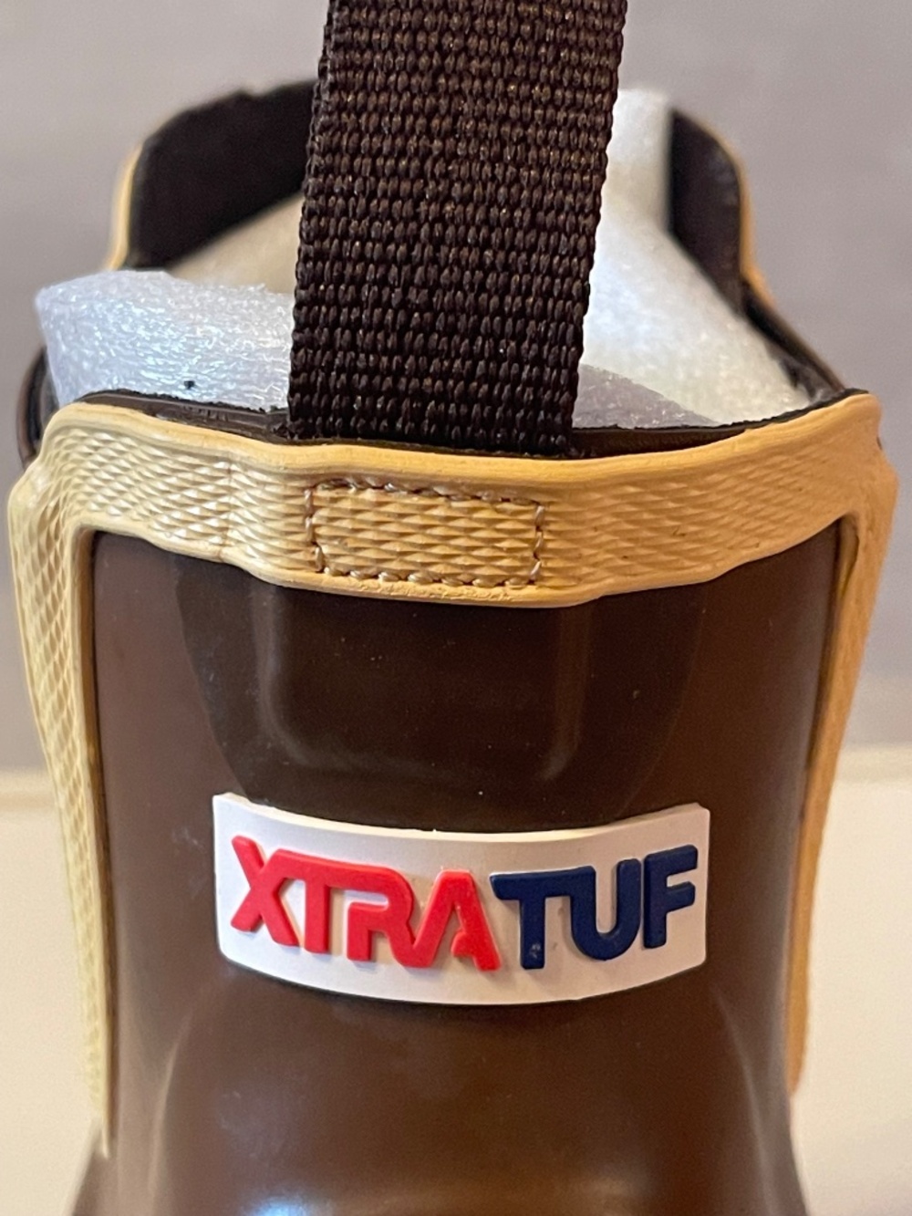 XTRATUF Women's 6" Legacy Ankle Deck Boots - Brown - Size 8 - NEW - Picture 8 of 14